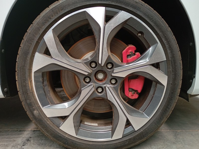 Recambio de juego llantas para skoda octavia vrs 2.0 tsi referencia OEM IAM 225/40/19  