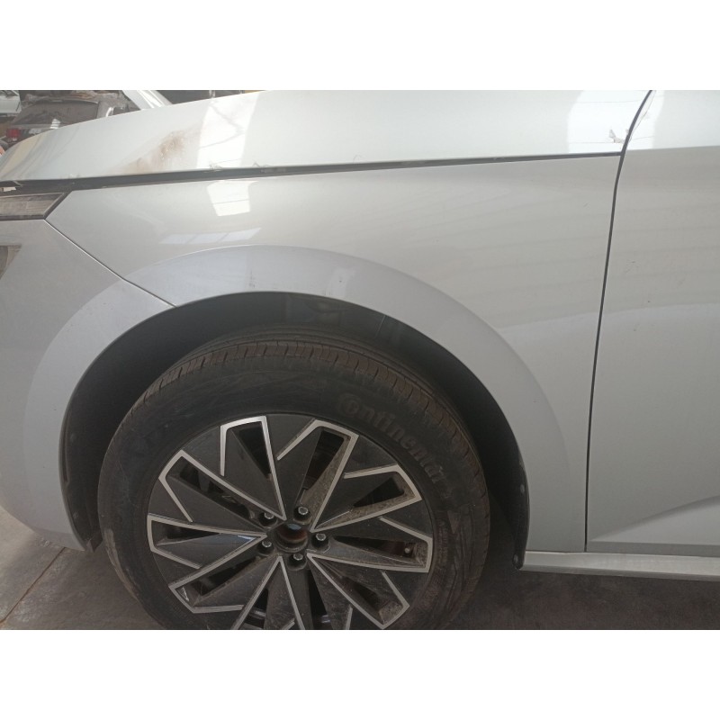 Recambio de aleta delantera izquierda para skoda kamiq (nw4) 1.0 tsi referencia OEM IAM   