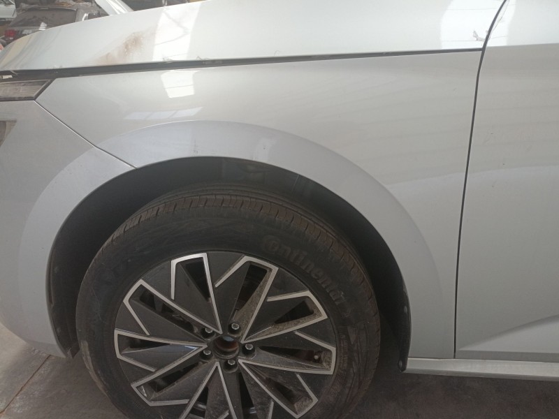 Recambio de aleta delantera izquierda para skoda kamiq (nw4) 1.0 tsi referencia OEM IAM   