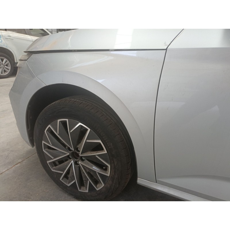 Recambio de aleta delantera izquierda para skoda kamiq (nw4) 1.0 tsi referencia OEM IAM   