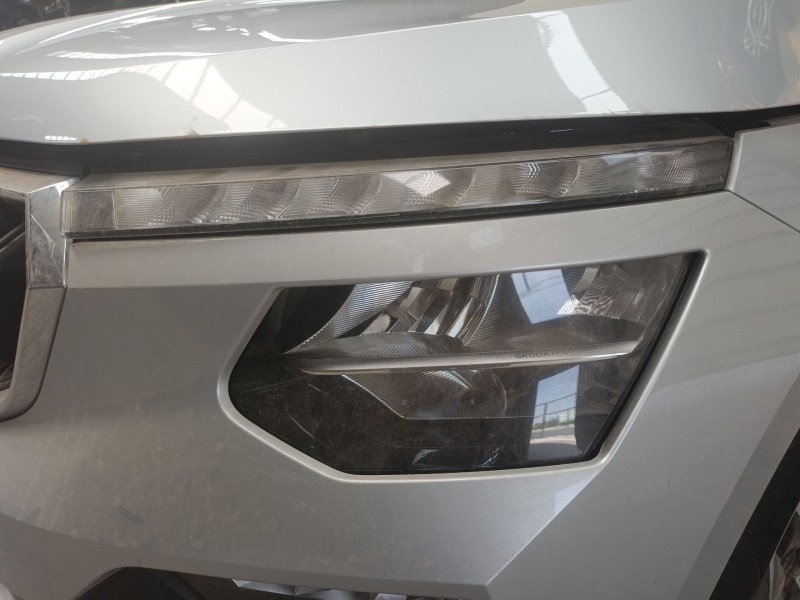 Recambio de faro izquierdo xenon para skoda kamiq (nw4) 1.0 tsi referencia OEM IAM   
