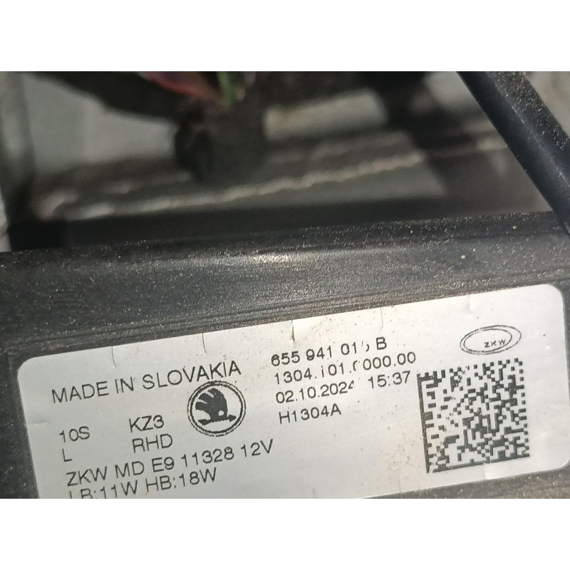 Recambio de faro izquierdo xenon para skoda kamiq (nw4) 1.0 tsi referencia OEM IAM 655941015B  