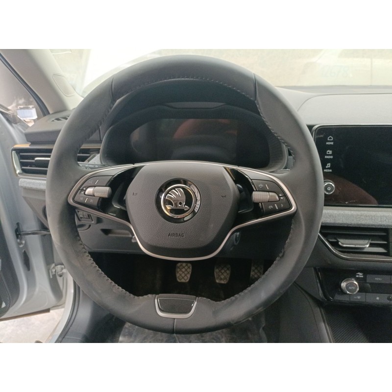 Recambio de volante para skoda kamiq (nw4) 1.0 tsi referencia OEM IAM   