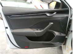 Recambio de guarnecido puerta delantera izquierda para skoda octavia vrs 2.0 tsi referencia OEM IAM   