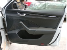 Recambio de guarnecido puerta delantera derecha para skoda octavia vrs 2.0 tsi referencia OEM IAM   