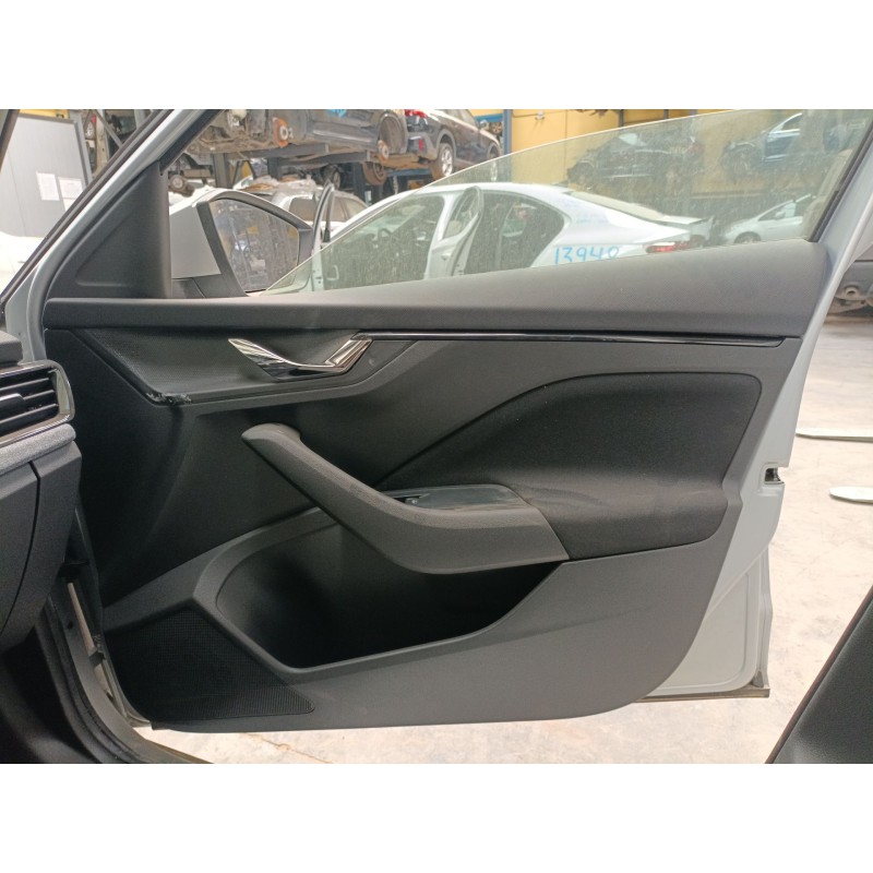 Recambio de guarnecido puerta delantera derecha para skoda kamiq (nw4) 1.0 tsi referencia OEM IAM   