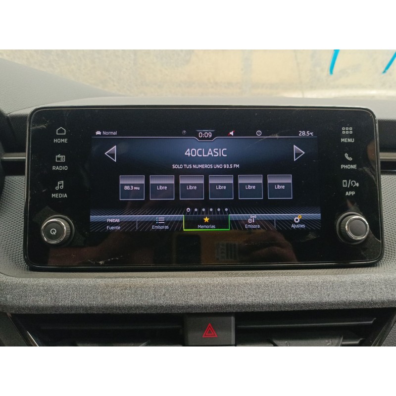 Recambio de sistema audio / radio cd para skoda kamiq (nw4) 1.0 tsi referencia OEM IAM   