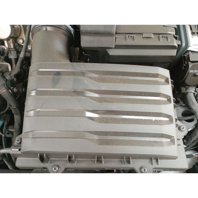 Recambio de filtro aire para skoda octavia vrs 2.0 tsi referencia OEM IAM   