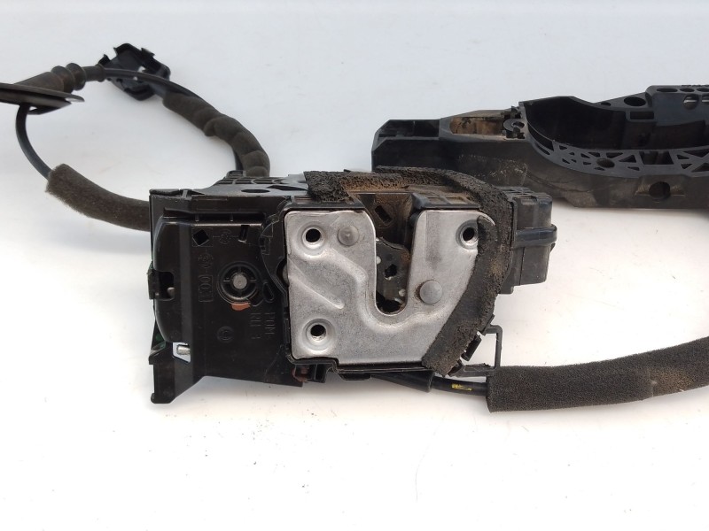 Recambio de cerradura puerta delantera derecha para renault clio iv (bh_) 1.5 dci 90 referencia OEM IAM   