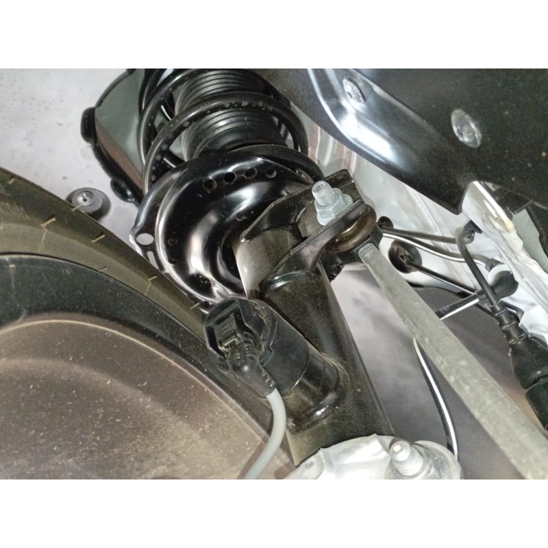 Recambio de amortiguador delantero derecho para skoda octavia vrs 2.0 tsi referencia OEM IAM   