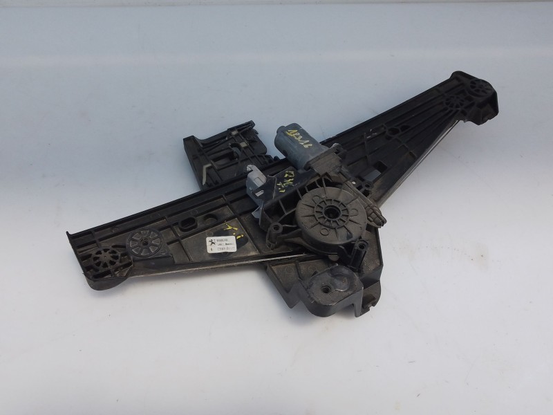 Recambio de elevalunas trasero izquierdo para peugeot 2008 (p1) active referencia OEM IAM   