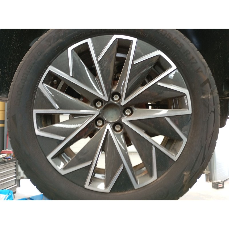 Recambio de juego llantas para skoda kamiq (nw4) 1.0 tsi referencia OEM IAM 205/55/17  