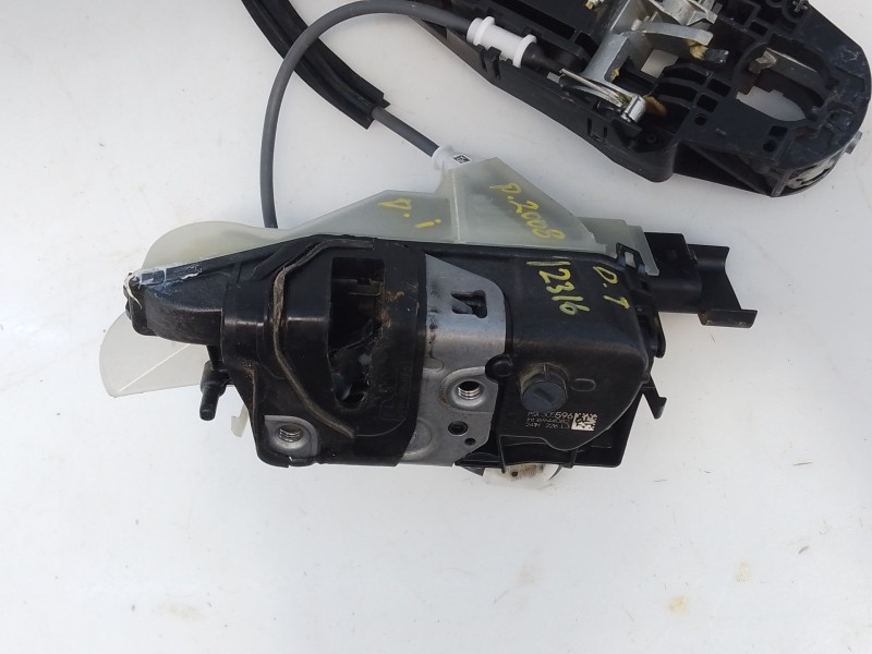 Recambio de cerradura puerta delantera izquierda para peugeot 2008 (p1) active referencia OEM IAM   