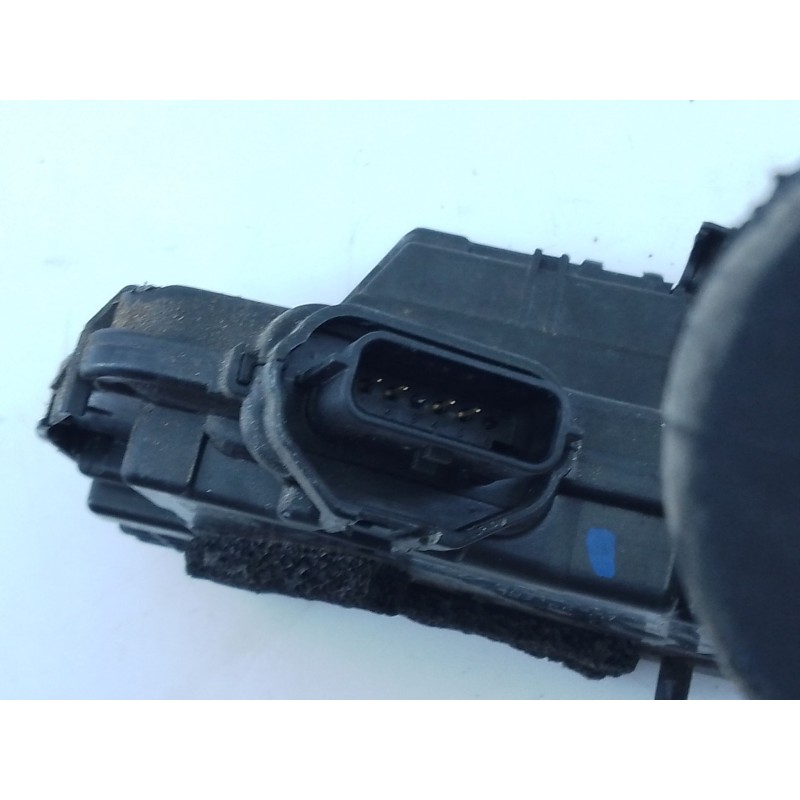 Recambio de cerradura puerta trasera izquierda para renault captur i (j5_, h5_) 1.5 dci 90 referencia OEM IAM   