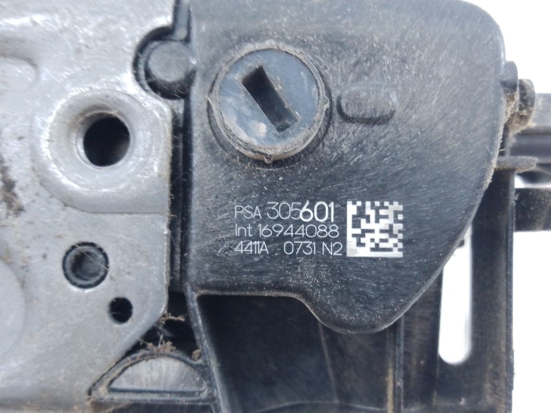 Recambio de cerradura puerta trasera izquierda para peugeot 2008 (p1) active referencia OEM IAM   