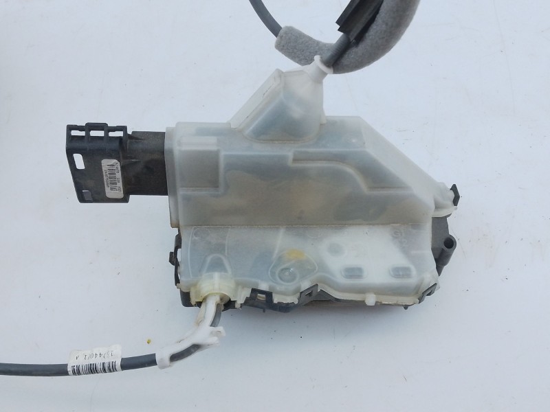 Recambio de cerradura puerta trasera izquierda para peugeot 2008 (p1) active referencia OEM IAM   