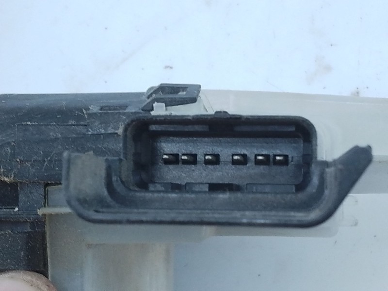 Recambio de cerradura puerta trasera izquierda para peugeot 2008 (p1) active referencia OEM IAM   