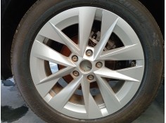 Recambio de llanta para skoda octavia nx3 referencia OEM IAM 205/55/17  