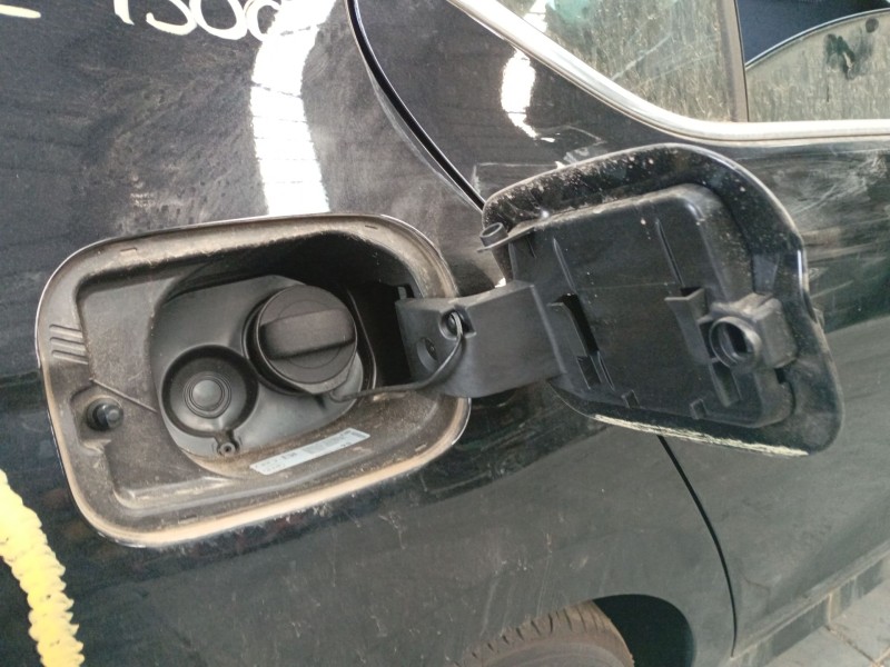 Recambio de tapa exterior combustible para skoda octavia nx3 referencia OEM IAM   