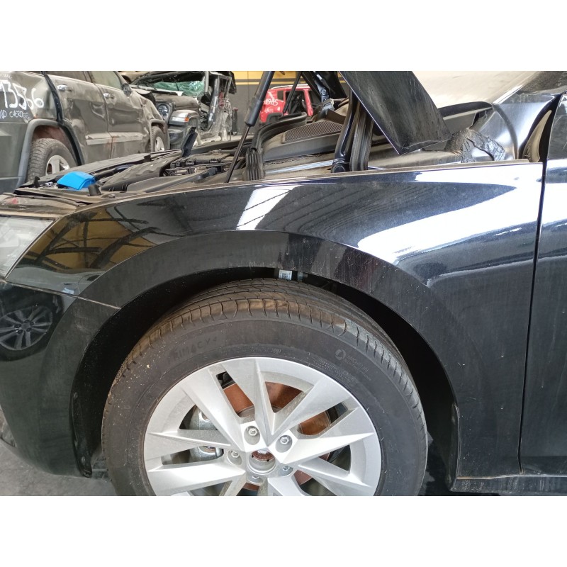 Recambio de aleta delantera izquierda para skoda octavia nx3 referencia OEM IAM   