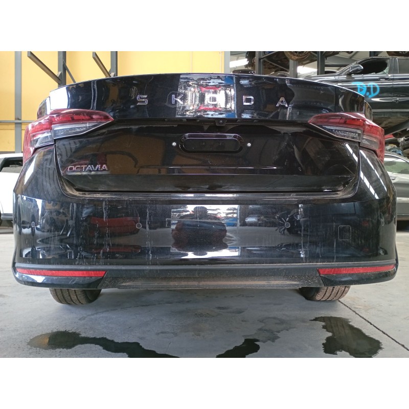 Recambio de paragolpes trasero para skoda octavia nx3 referencia OEM IAM   