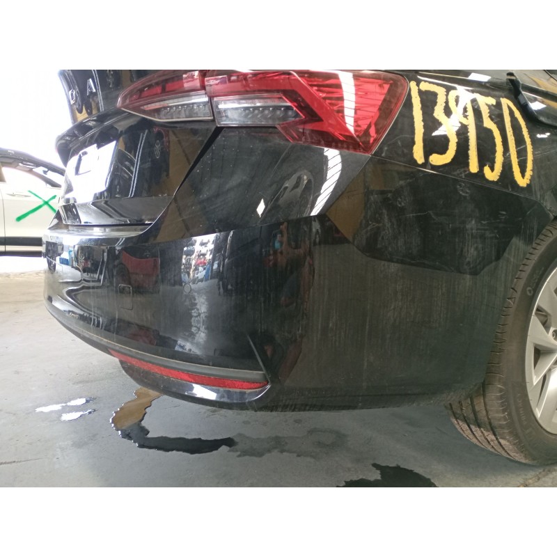 Recambio de paragolpes trasero para skoda octavia nx3 referencia OEM IAM   