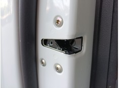 CERRADURA PUERTA DELANTERA IZQUIERDA 