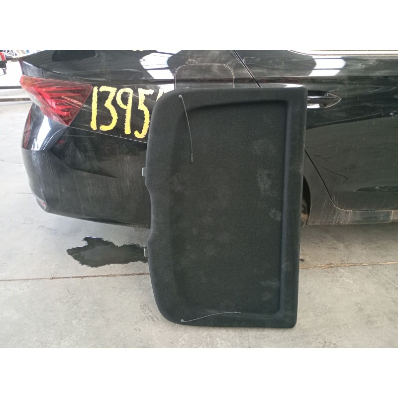 Recambio de bandeja trasera para skoda octavia nx3 referencia OEM IAM   
