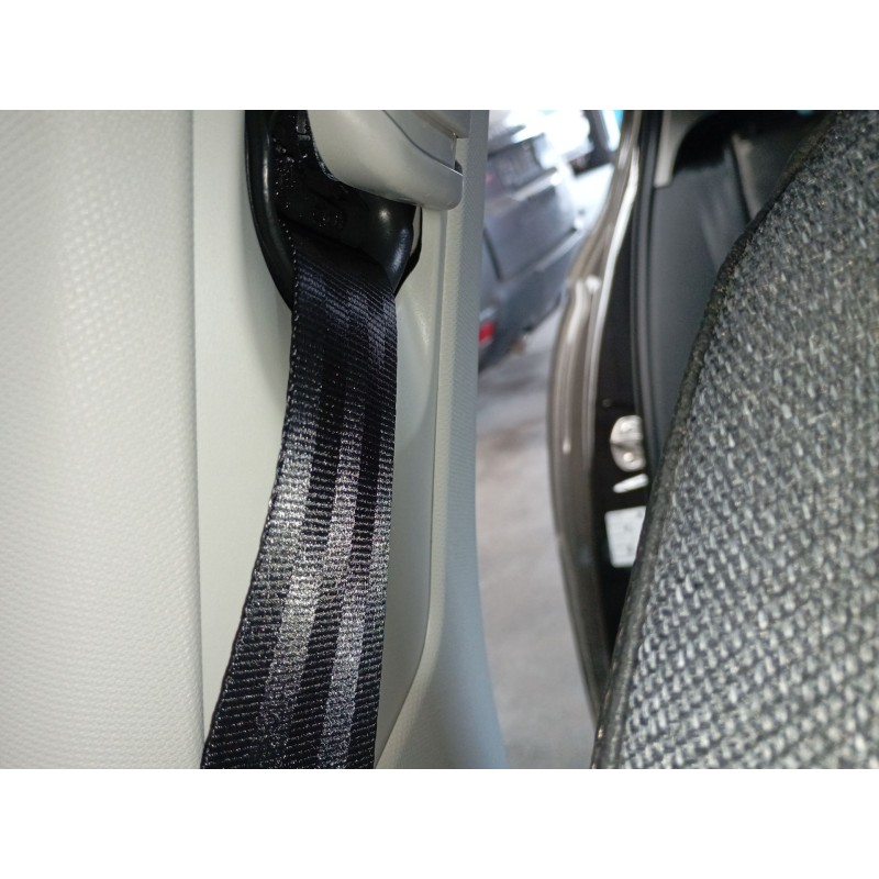 Recambio de cinturon seguridad delantero derecho para skoda octavia nx3 referencia OEM IAM   