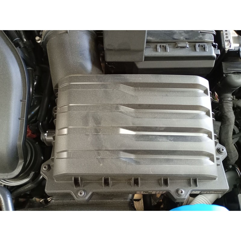 Recambio de filtro aire para skoda octavia nx3 referencia OEM IAM   