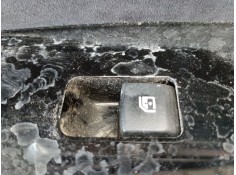 MANDO ELEVALUNAS DELANTERO DERECHO 