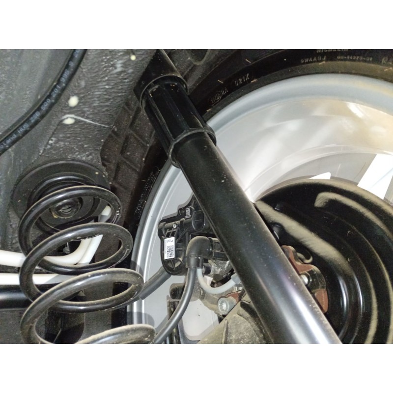 Recambio de amortiguador trasero derecho para skoda octavia nx3 referencia OEM IAM   