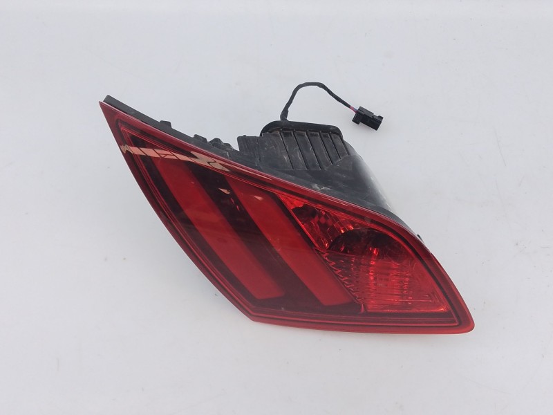 Recambio de piloto trasero izquierdo porton para peugeot 308 ii (lb_, lp_, lw_, lh_, l3_) 1.2 thp 130 referencia OEM IAM 9677818