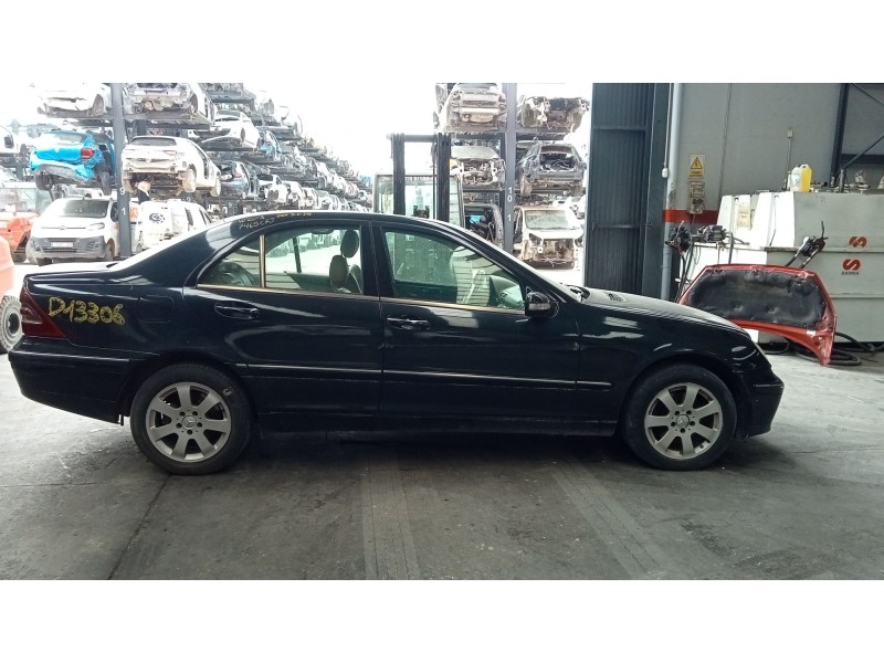 mercedes-benz clase c (w203) del año 2000