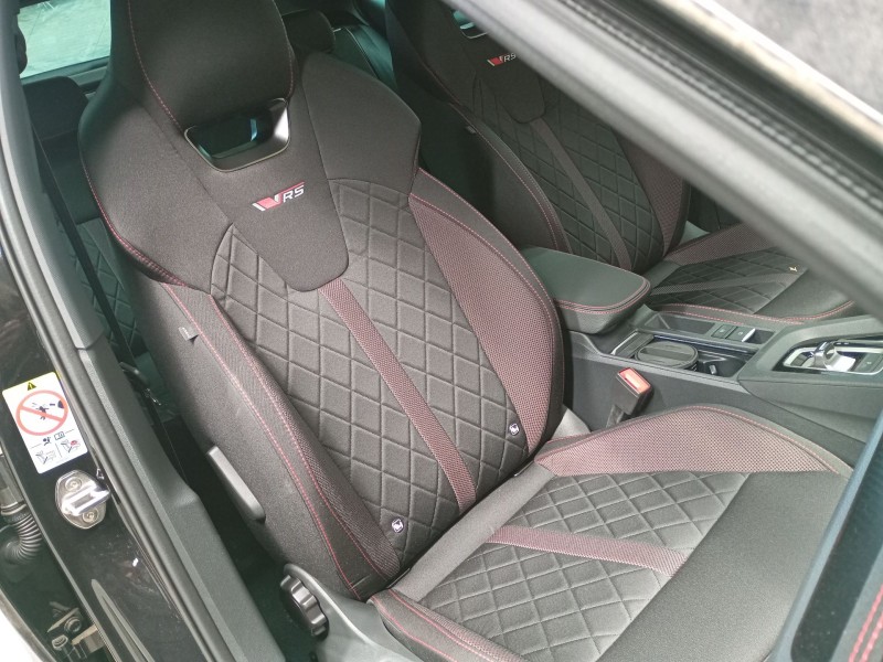 skoda octavia iv nx3 vrs 2.0 tsi del año 2024