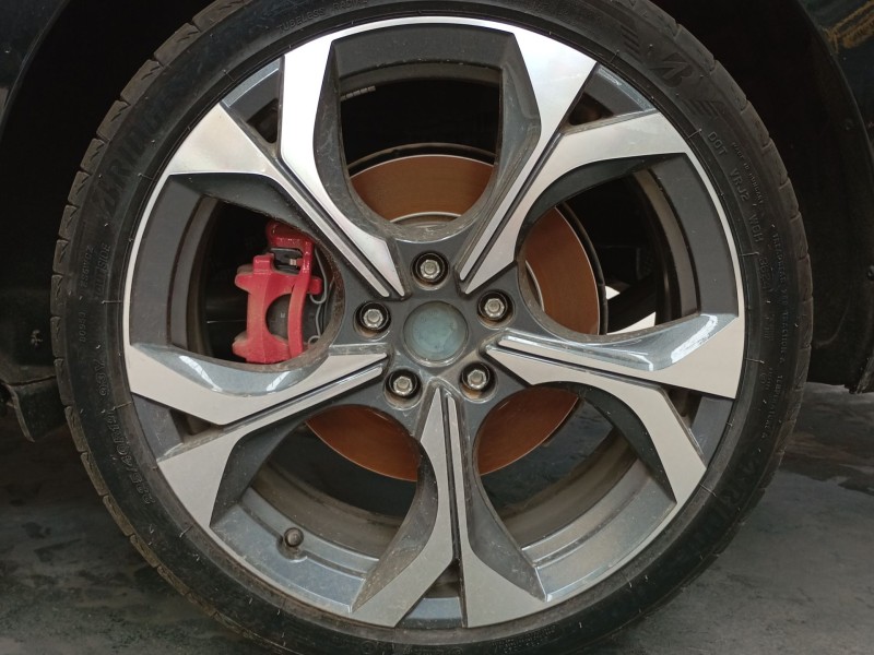 Recambio de juego llantas para skoda octavia iv nx3 vrs 2.0 tsi referencia OEM IAM 225/40/19  