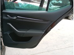 Recambio de guarnecido puerta trasera derecha para skoda octavia iv nx3 vrs 2.0 tsi referencia OEM IAM   