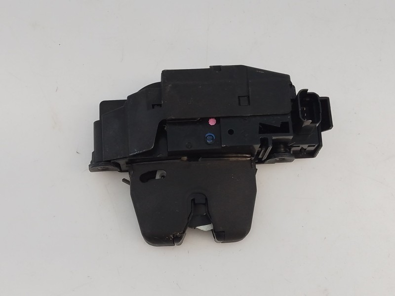 Recambio de cerradura maletero / porton para peugeot 308 ii (lb_, lp_, lw_, lh_, l3_) 1.2 thp 130 referencia OEM IAM 9816195380 