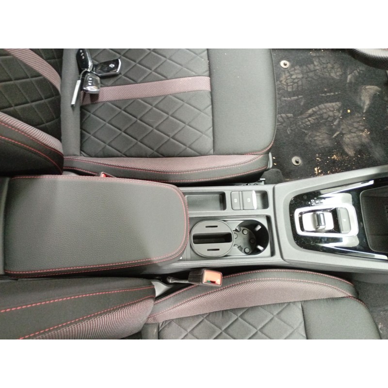 Recambio de consola central para skoda octavia iv nx3 vrs 2.0 tsi referencia OEM IAM   