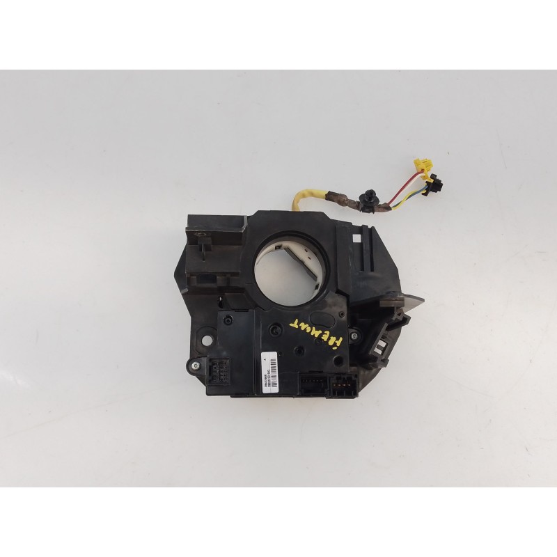 Recambio de anillo airbag para fiat freemont (345) lounge referencia OEM IAM 68068537AJ  