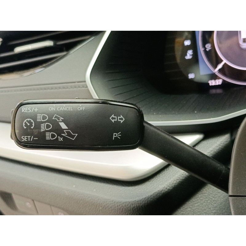 Recambio de mando intermitentes para skoda octavia iv combi nx5 1.5 tsi referencia OEM IAM   