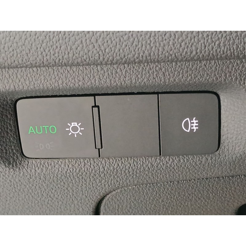 Recambio de mando luces para skoda octavia iv combi nx5 1.5 tsi referencia OEM IAM   