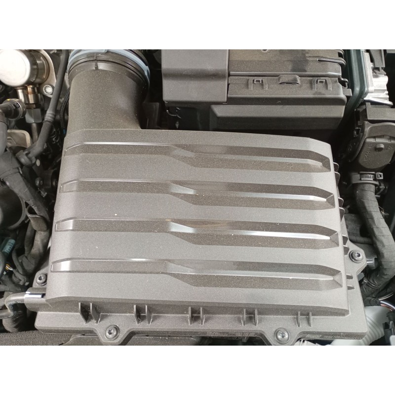 Recambio de filtro aire para skoda octavia iv nx3 vrs 2.0 tsi referencia OEM IAM   