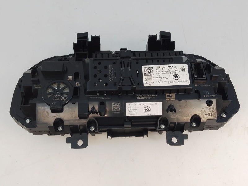 Recambio de cuadro instrumentos para skoda kamiq (nw4) 1.5 tsi referencia OEM IAM 654920790G  