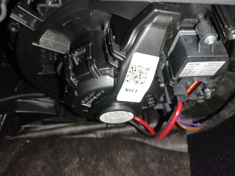Recambio de ventilador calefaccion para skoda octavia iv combi nx5 1.5 tsi referencia OEM IAM   
