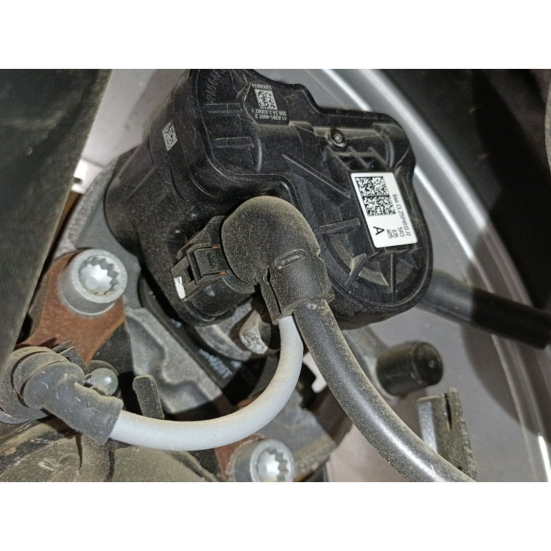 Recambio de pinza freno trasera izquierda para skoda octavia iv combi nx5 1.5 tsi referencia OEM IAM 5R3615405A  