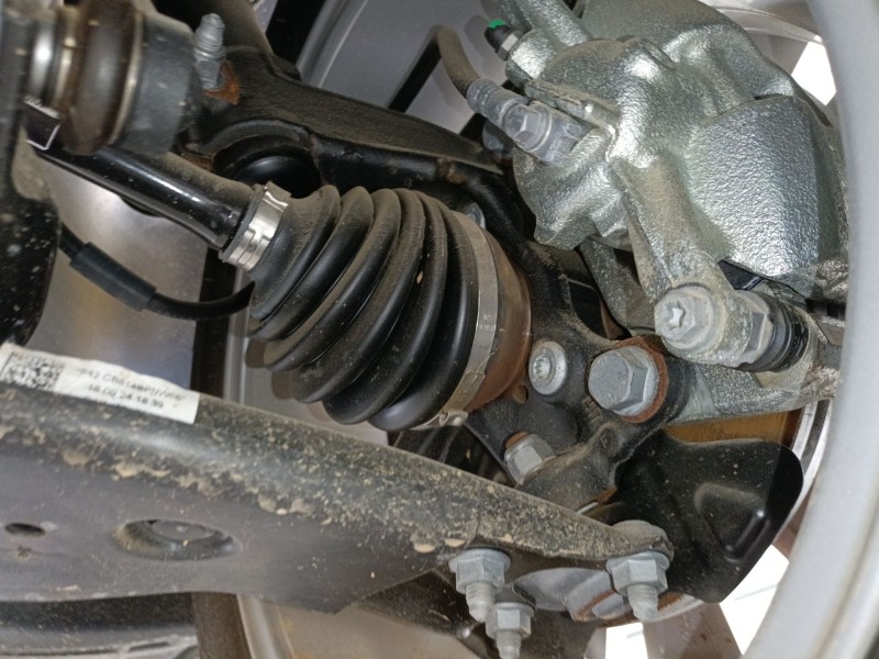 Recambio de mangueta delantera izquierda para skoda octavia iv combi nx5 1.5 tsi referencia OEM IAM   