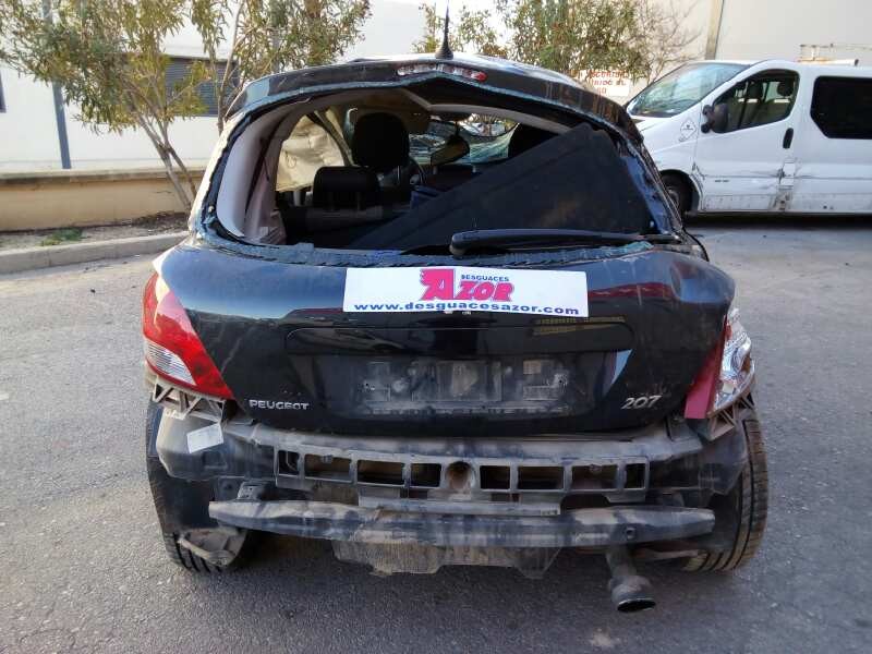 peugeot 207 del año 2009