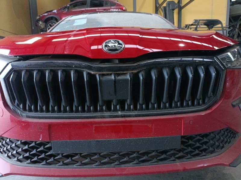 Recambio de rejilla delantera para skoda scala (nw1) 1.5 tsi referencia OEM IAM   
