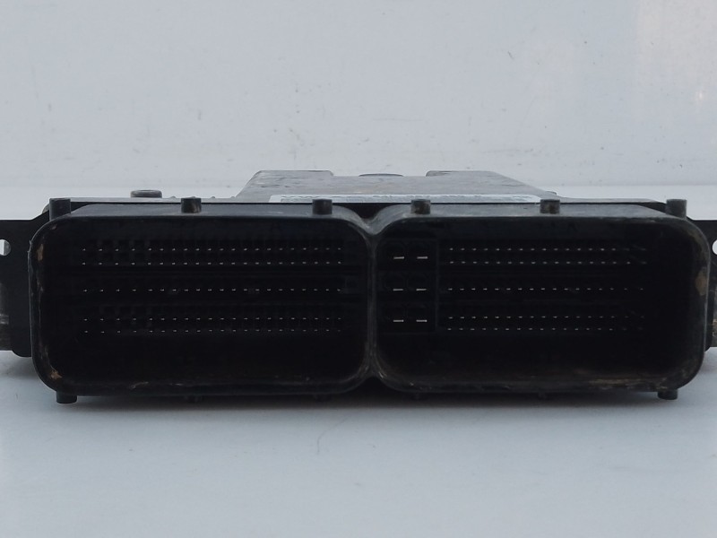 Recambio de centralita motor uce para volkswagen touran (5t1) 2.0 tdi referencia OEM IAM 04L907309P 0281031483 